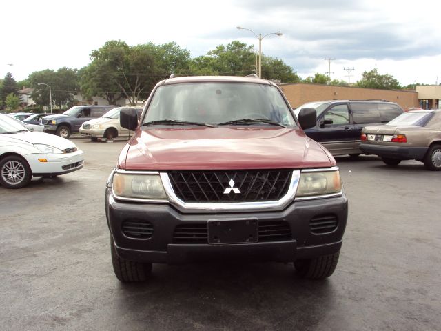 Mitsubishi Montero Sport 2002 photo 1