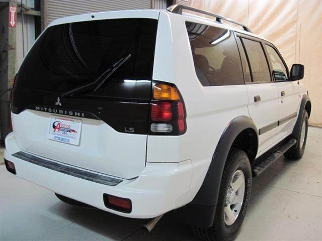 Mitsubishi Montero Sport 2003 photo 4