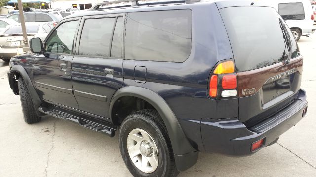 Mitsubishi Montero Sport 2003 photo 2