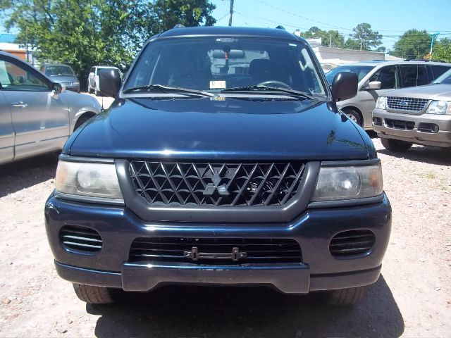 Mitsubishi Montero Sport 2003 photo 2