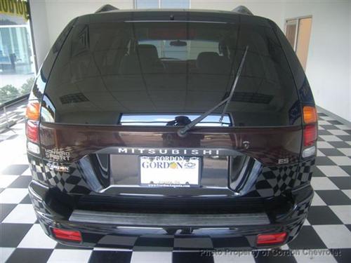 Mitsubishi Montero Sport 2003 photo 2