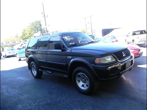 Mitsubishi Montero Sport 2003 photo 1