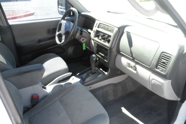 Mitsubishi Montero Sport 2003 photo 11