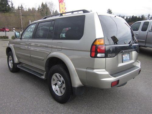 Mitsubishi Montero Sport 2003 photo 2