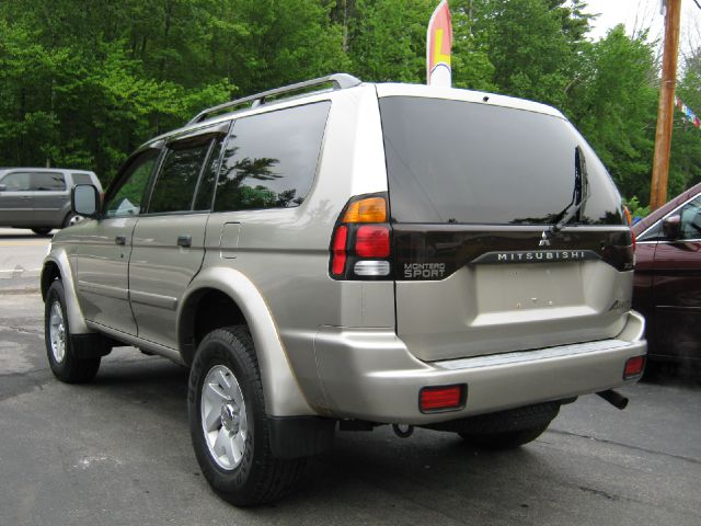 Mitsubishi Montero Sport 2003 photo 1