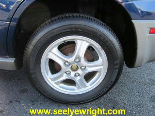 Mitsubishi Outlander 2003 photo 1