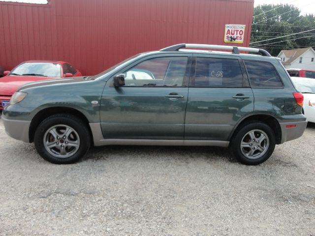 Mitsubishi Outlander 2003 photo 3