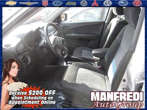 Mitsubishi Outlander 2003 photo 4