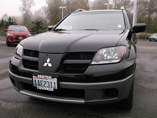 Mitsubishi Outlander 2003 photo 3