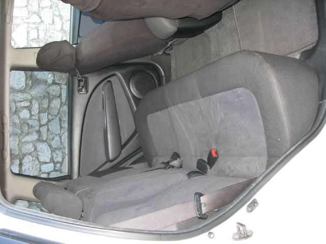 Mitsubishi Outlander 2003 photo 12