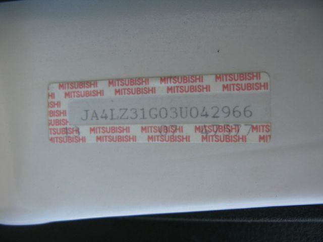 Mitsubishi Outlander 2003 photo 19