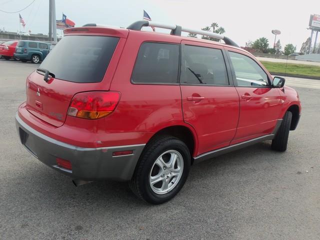Mitsubishi Outlander 2004 photo 3