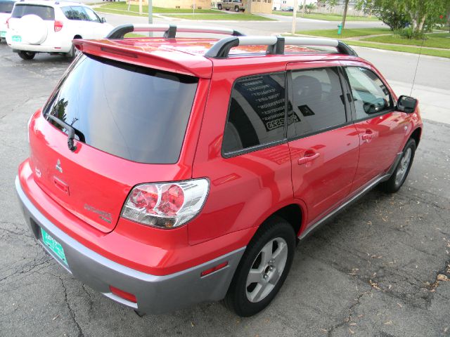 Mitsubishi Outlander 2004 photo 14