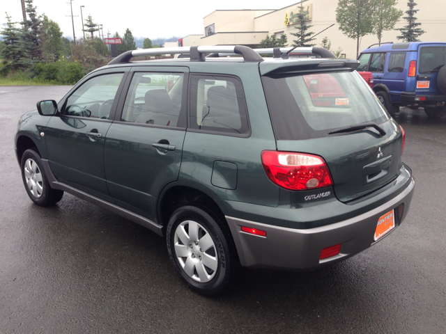 Mitsubishi Outlander 2005 photo 4