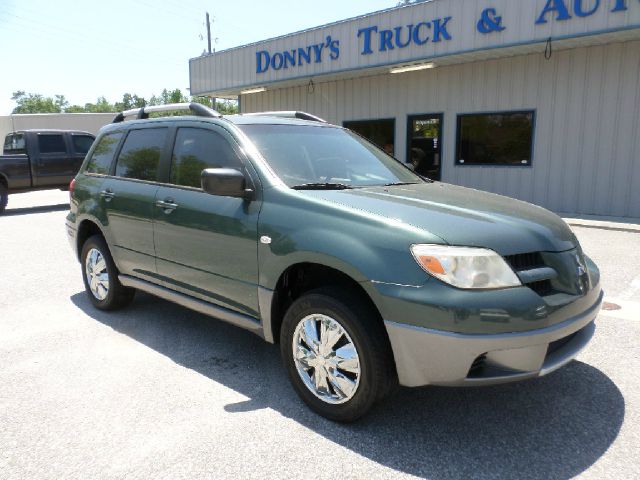 Mitsubishi Outlander 2006 photo 4