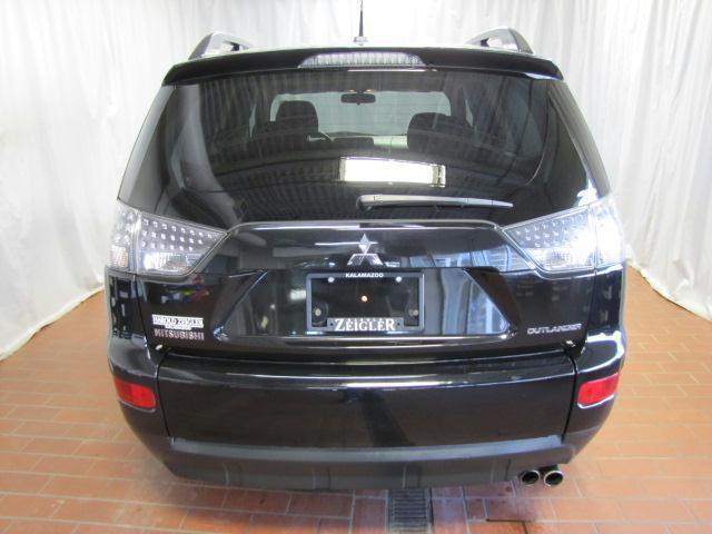 Mitsubishi Outlander 2007 photo 4