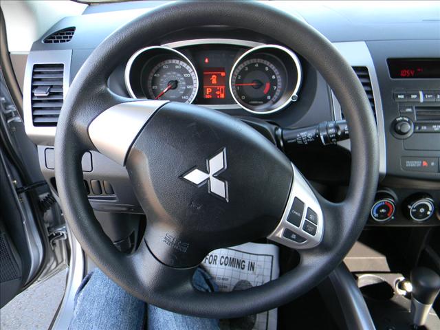 Mitsubishi Outlander 2007 photo 4