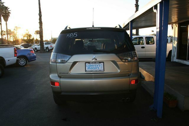 Mitsubishi Outlander 2007 photo 2