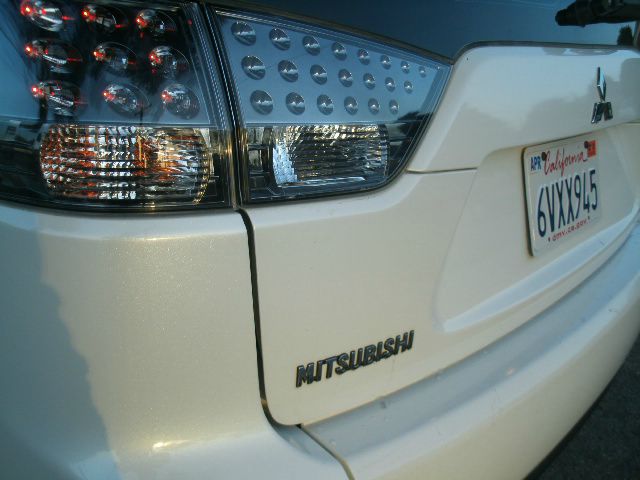 Mitsubishi Outlander 2007 photo 4
