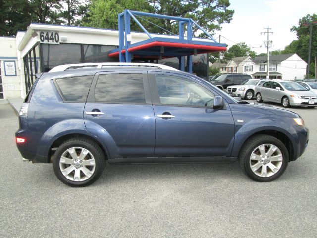 Mitsubishi Outlander 2007 photo 2
