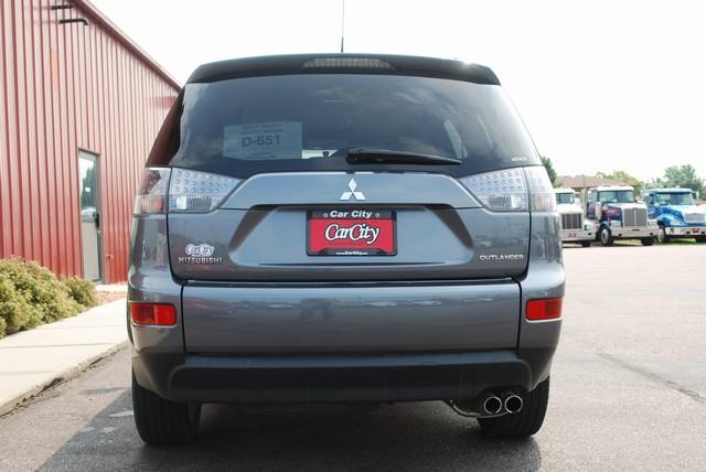 Mitsubishi Outlander 2007 photo 4