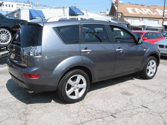 Mitsubishi Outlander 2007 photo 3