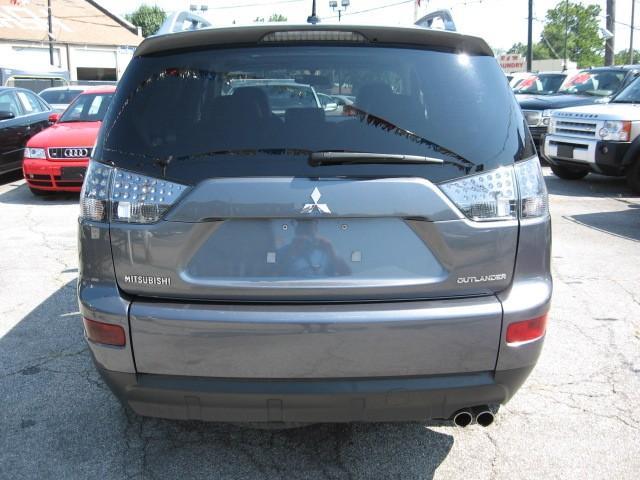 Mitsubishi Outlander 2007 photo 4