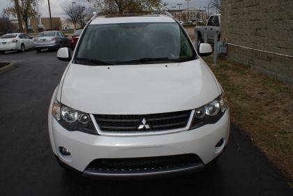 Mitsubishi Outlander 2007 photo 2
