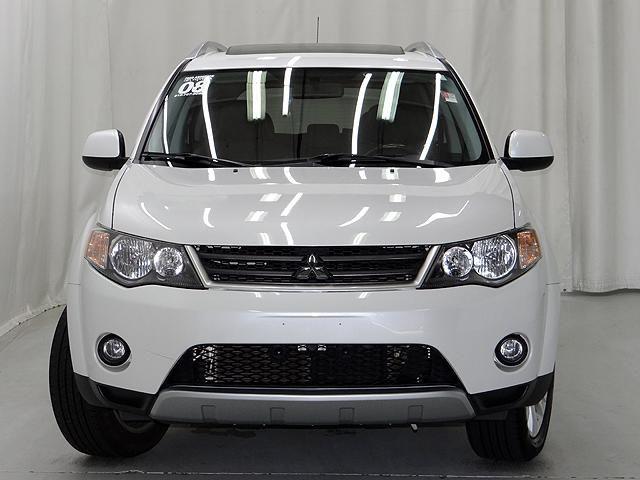 Mitsubishi Outlander 2008 photo 2