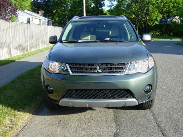 Mitsubishi Outlander 2008 photo 3