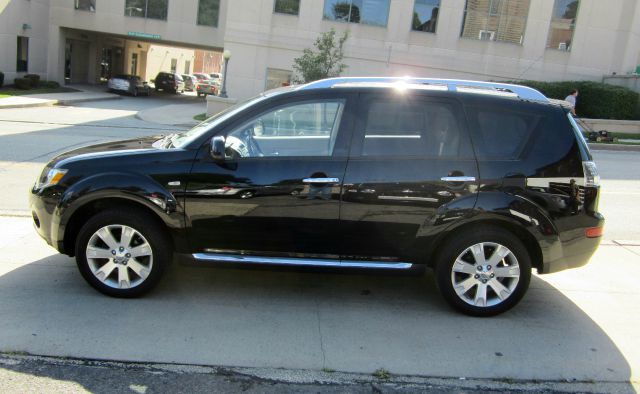 Mitsubishi Outlander 2009 photo 1