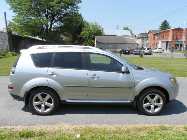 Mitsubishi Outlander 2009 photo 17