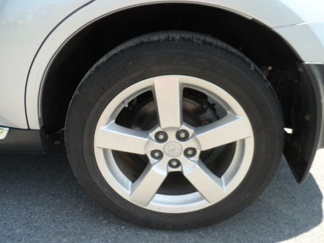 Mitsubishi Outlander 2009 photo 7