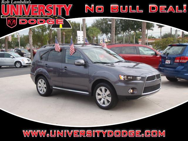 Mitsubishi Outlander SE Sport Utility