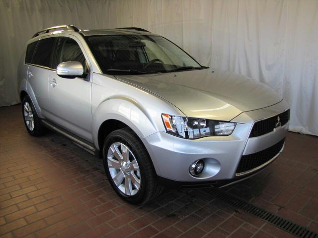 Mitsubishi Outlander 2010 photo 2