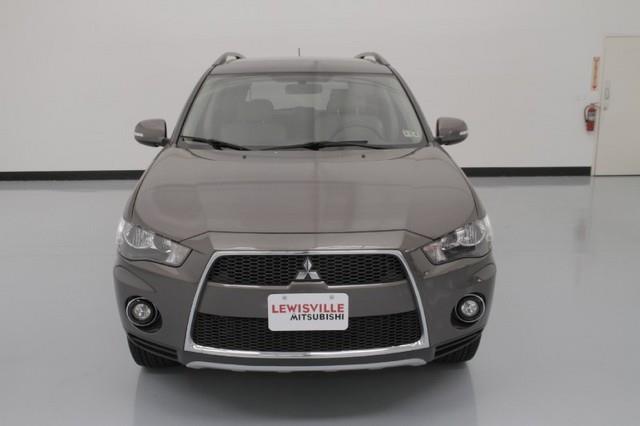 Mitsubishi Outlander 2010 photo 3