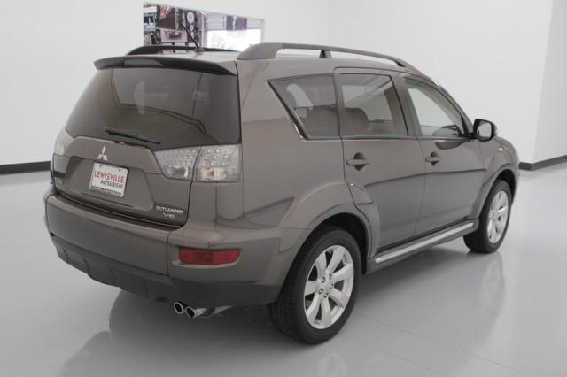 Mitsubishi Outlander 2010 photo 4