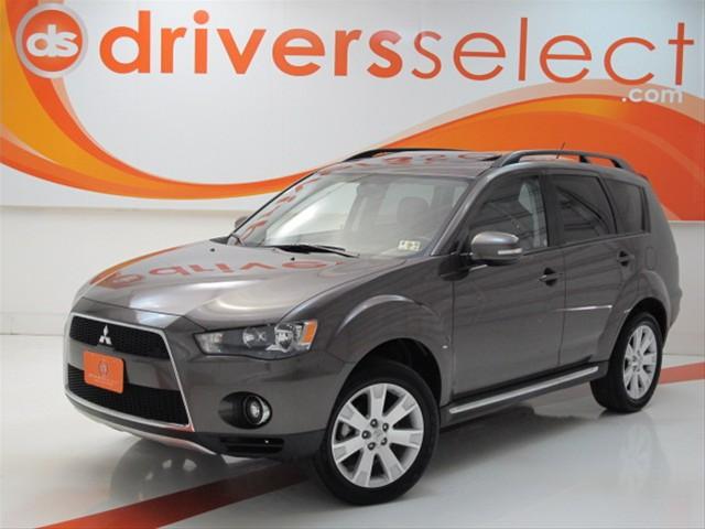 Mitsubishi Outlander SE Sport Utility