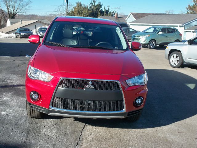 Mitsubishi Outlander 2010 photo 4