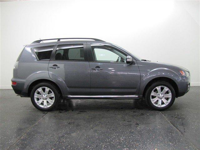 Mitsubishi Outlander 2010 photo 1