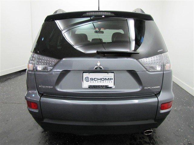 Mitsubishi Outlander 2010 photo 4