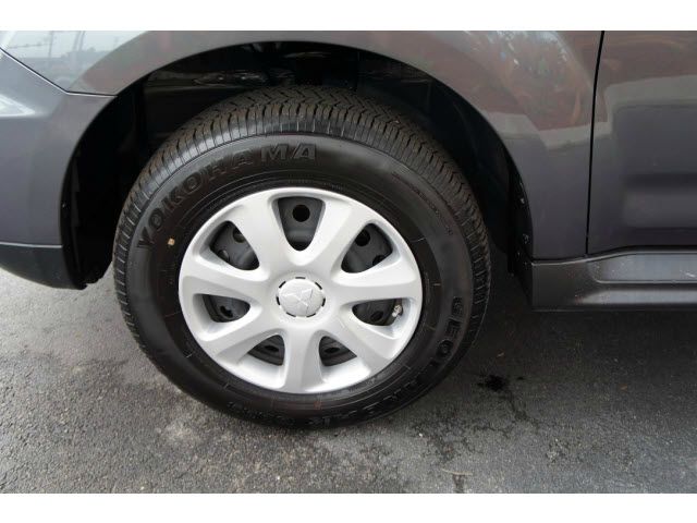 Mitsubishi Outlander 2012 photo 6