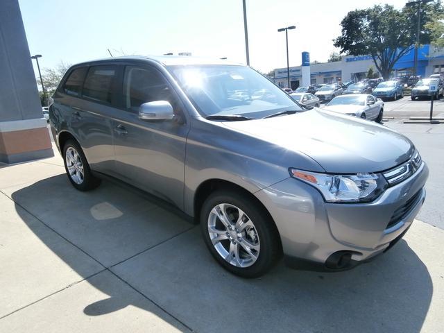 Mitsubishi Outlander 2014 photo 2
