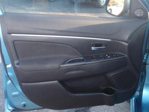 Mitsubishi Outlander Sport 2011 photo 4