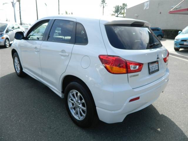 Mitsubishi Outlander Sport 2011 photo 5