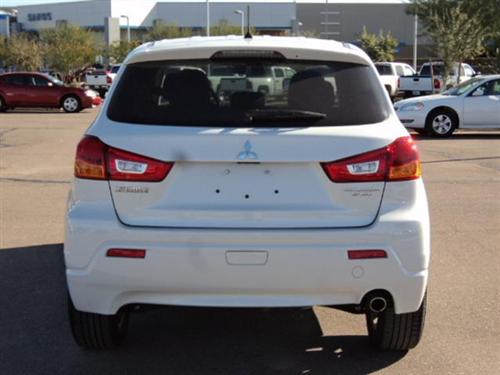 Mitsubishi Outlander Sport 2011 photo 3