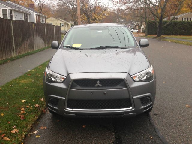 Mitsubishi Outlander Sport 2011 photo 1