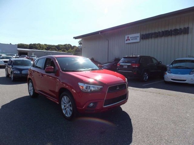 Mitsubishi Outlander Sport SE Unspecified