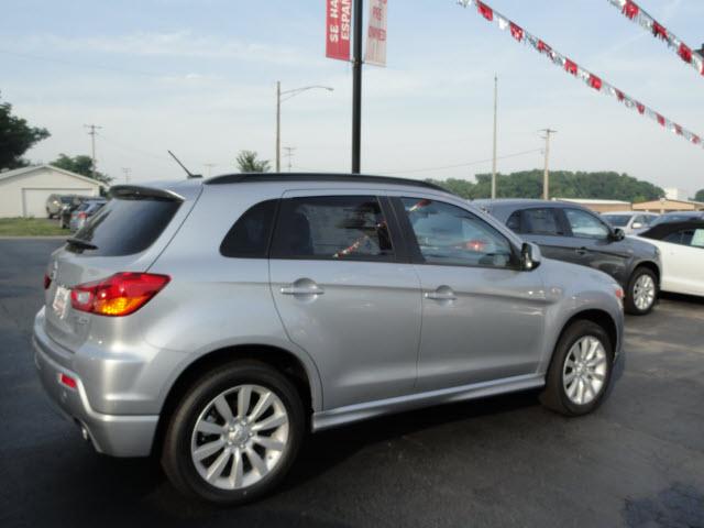 Mitsubishi Outlander Sport 2011 photo 4
