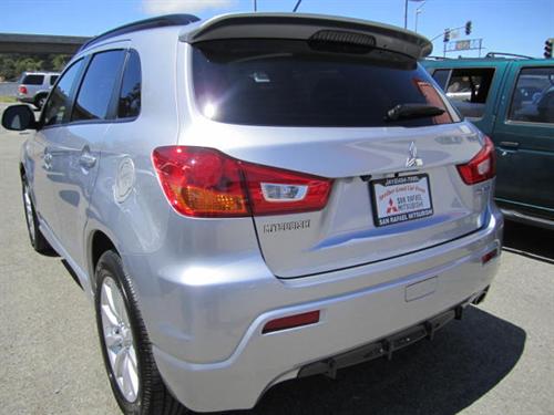 Mitsubishi Outlander Sport 2011 photo 2
